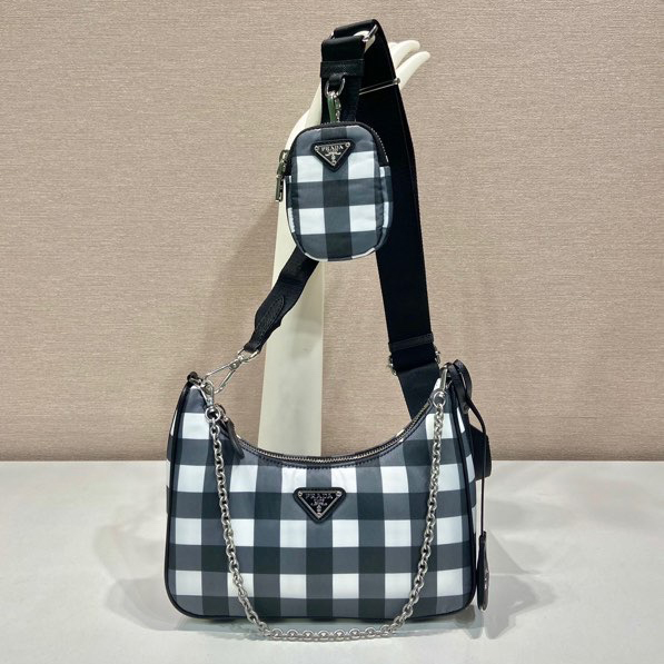 Pra*a hobo bags